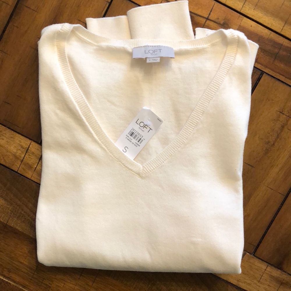 V-neck sweater